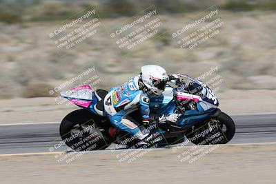 media/Jan-15-2026-Racers Edge (Thu) [[dfebeb70ab]]/2-A Group/Session 3 (Turn 15 Inside Pans)/